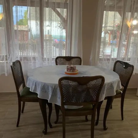 Etno Kuca Kod Ognjene Milke Apartment Novi Bečej